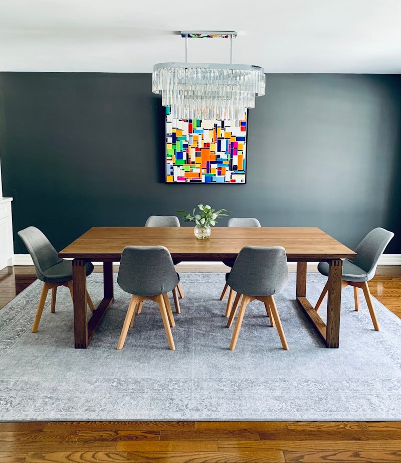 Oak Dining Table - 6 Seater